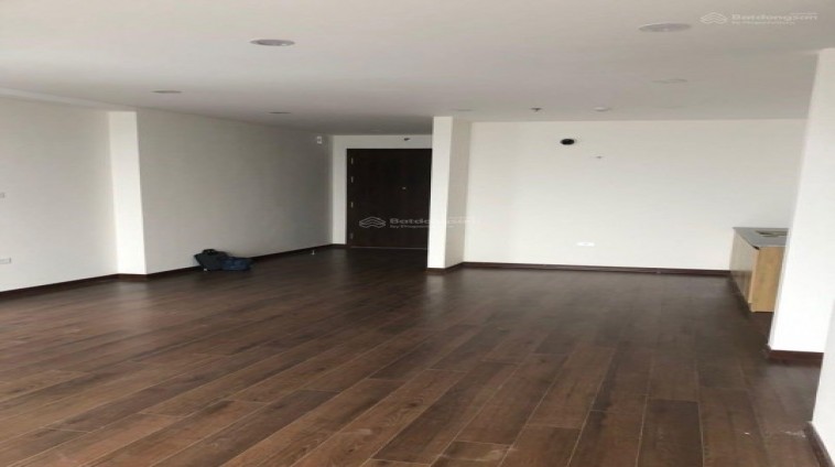 Cho thuê nhà ngõ ô tô phố Bà Triệu, Hà Đông 5 tầng, 60m2, 6 ngủ, 15 Triệu - ở GĐ, nhóm.